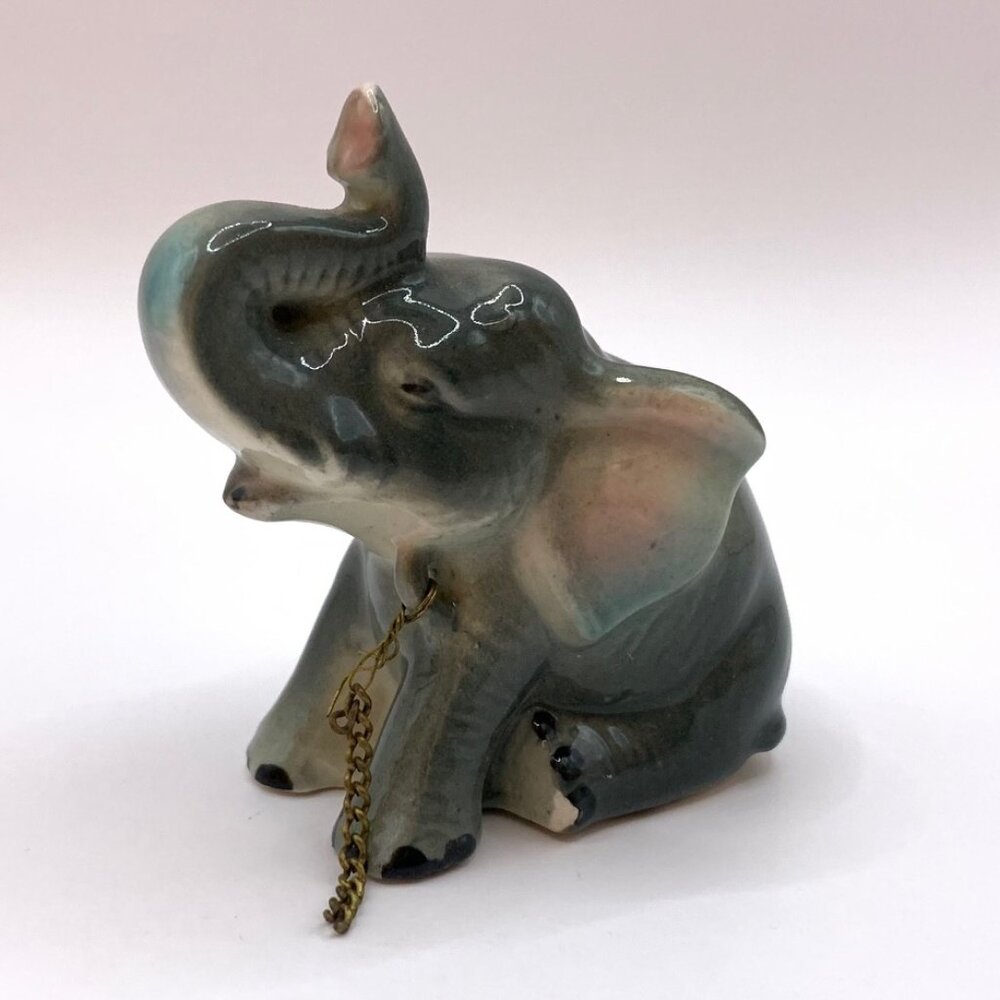 Adorable ELEPHANT Figurine Missing Her Baby Vintage